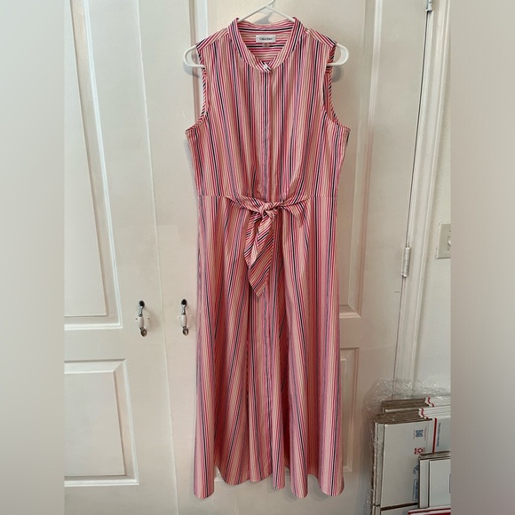 Calvin Klein Dresses & Skirts - Calvin Klein tie front maxi dress. Size 10. pink with stripes.  Sleeveless.